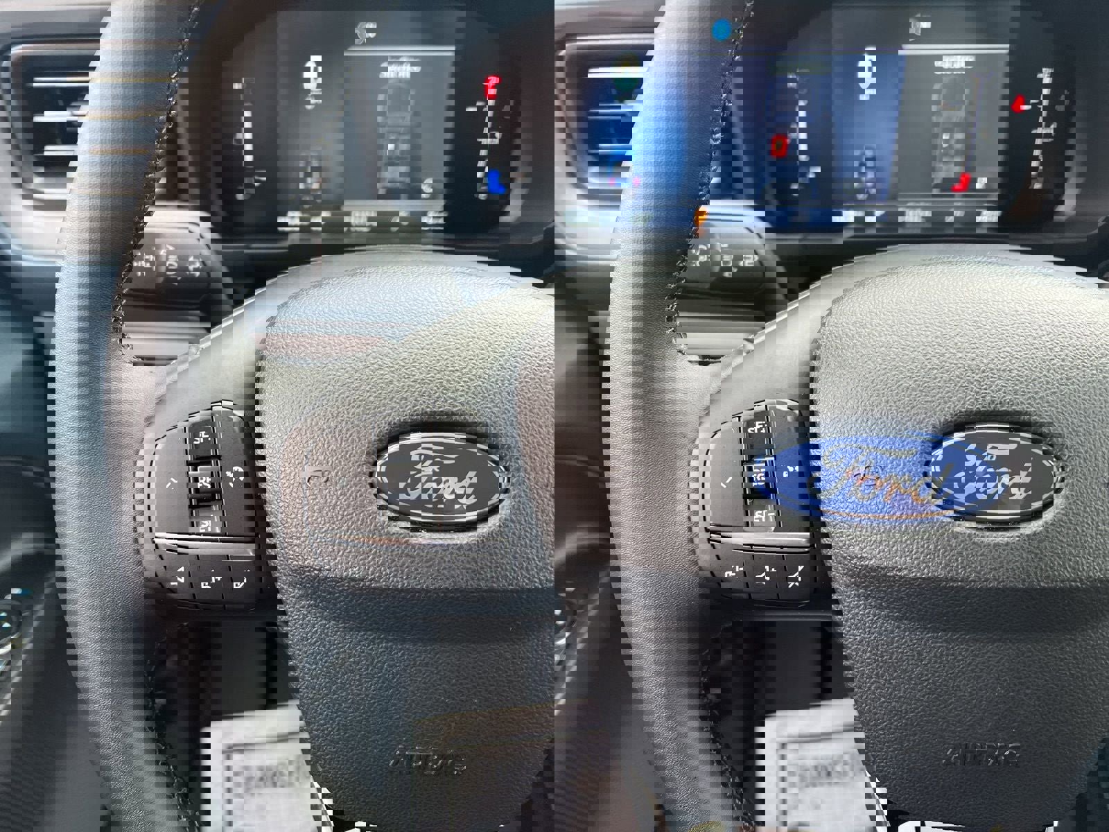 New 2025 Ford Maverick XLT w/ XLT Luxury Package image 19