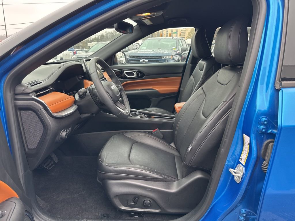 Used 2024 Jeep Compass Limited w/ Elite Group image 14