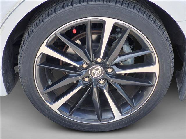 Used 2020 Toyota Camry XSE w/ Navigation Package FWD image 16