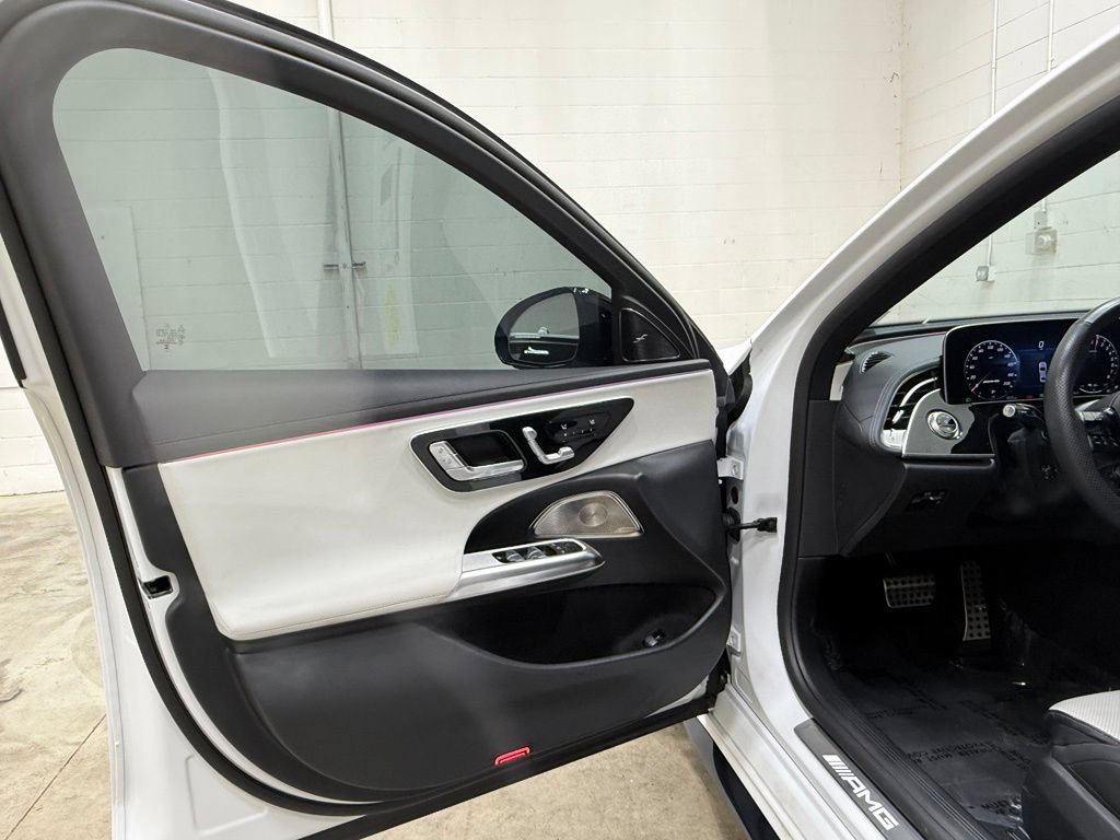 Used 2025 Mercedes-Benz E 53 AMG e 4MATIC Sedan image 43