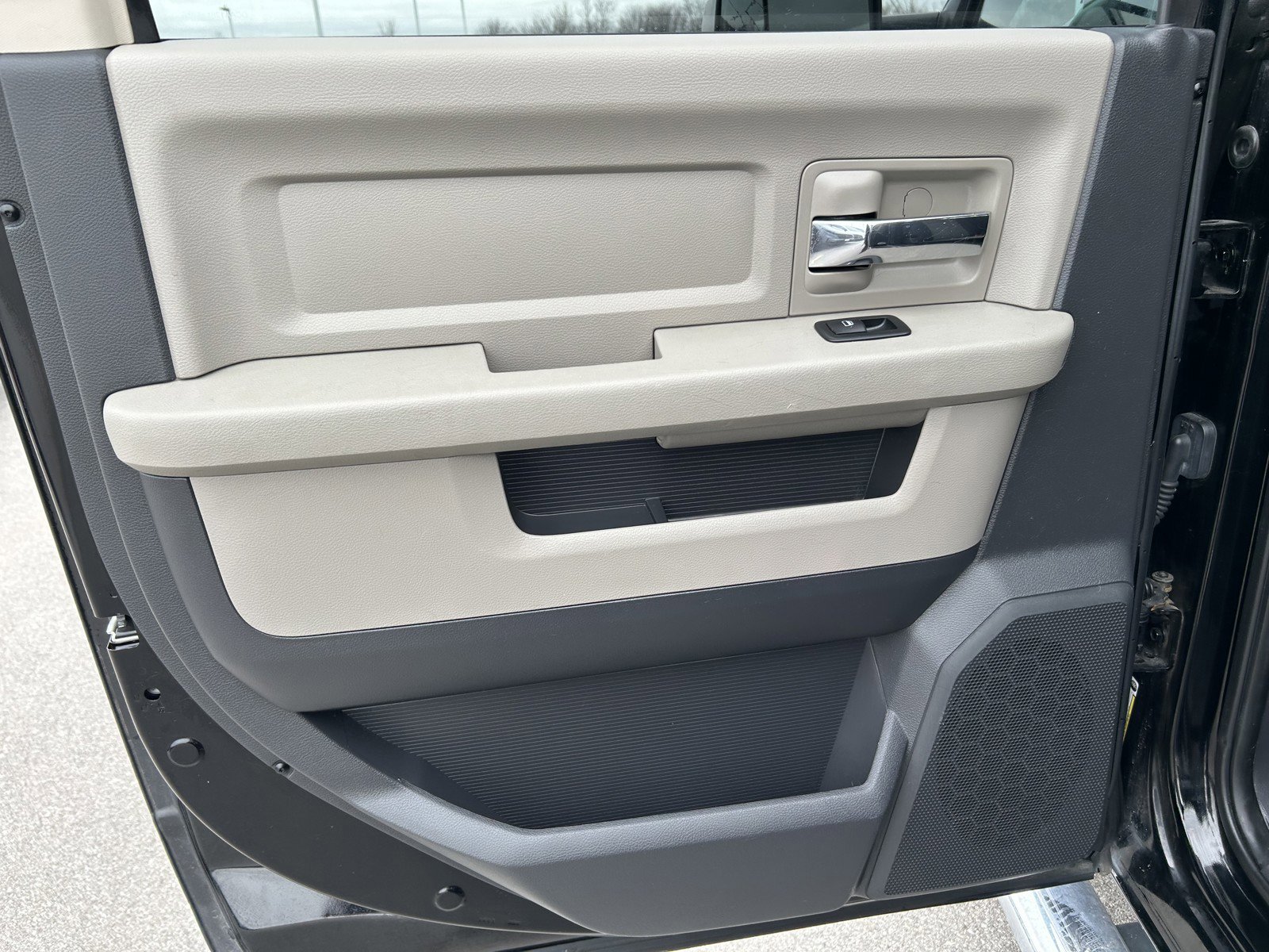 Used 2012 RAM 1500 Big Horn w/ Luxury Group image 13