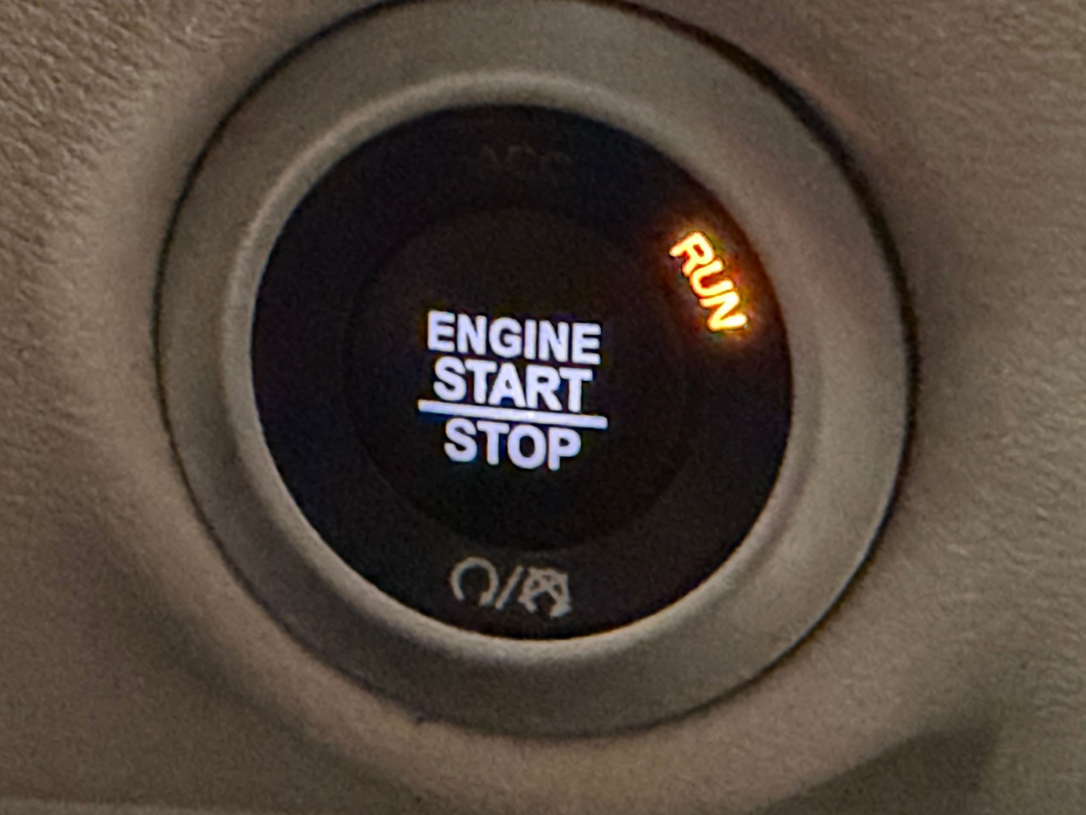 Used 2023 Chrysler Pacifica Touring-L image 23