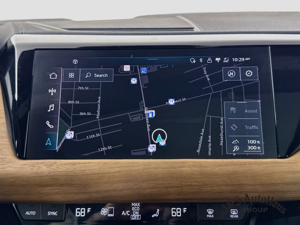 Used 2023 Audi e-tron GT Premium Plus AWD/4WD image 19