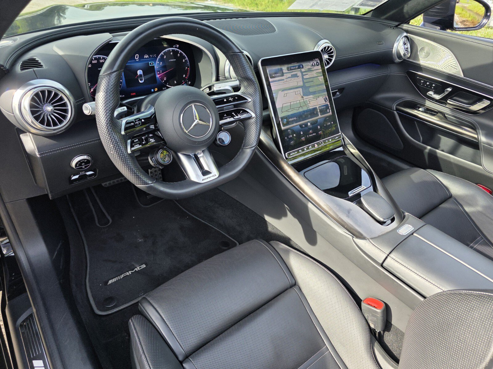 Used 2022 Mercedes-Benz SL 63 AMG 4MATIC image 10