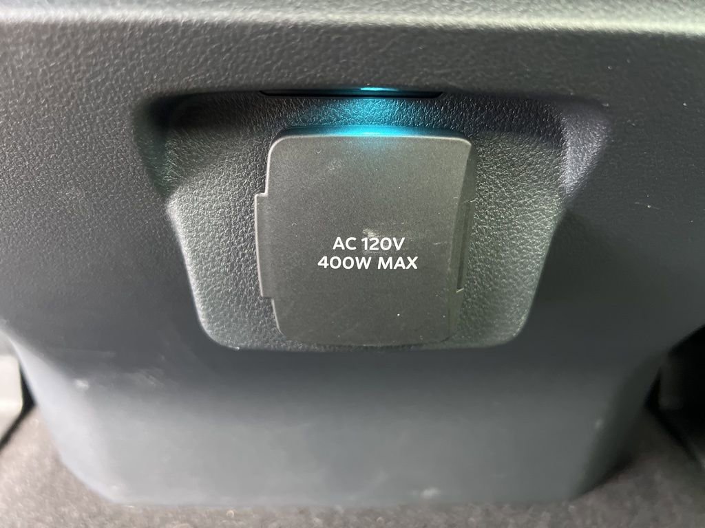 Used 2025 Ford F150 Lariat w/ Equipment Group 501A Mid AWD/4WD image 20