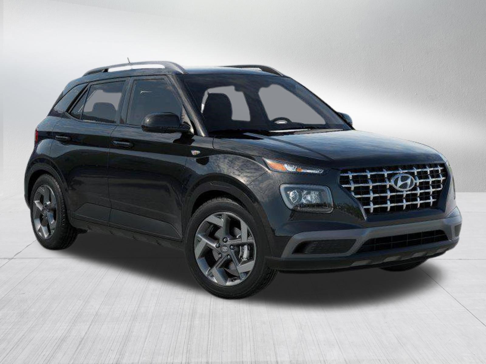 New 2026 Hyundai Venue SEL image 2