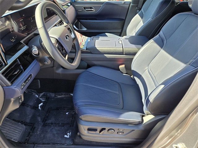 New 2026 INFINITI QX80 4WD w/ Sport Exterior Package image 11