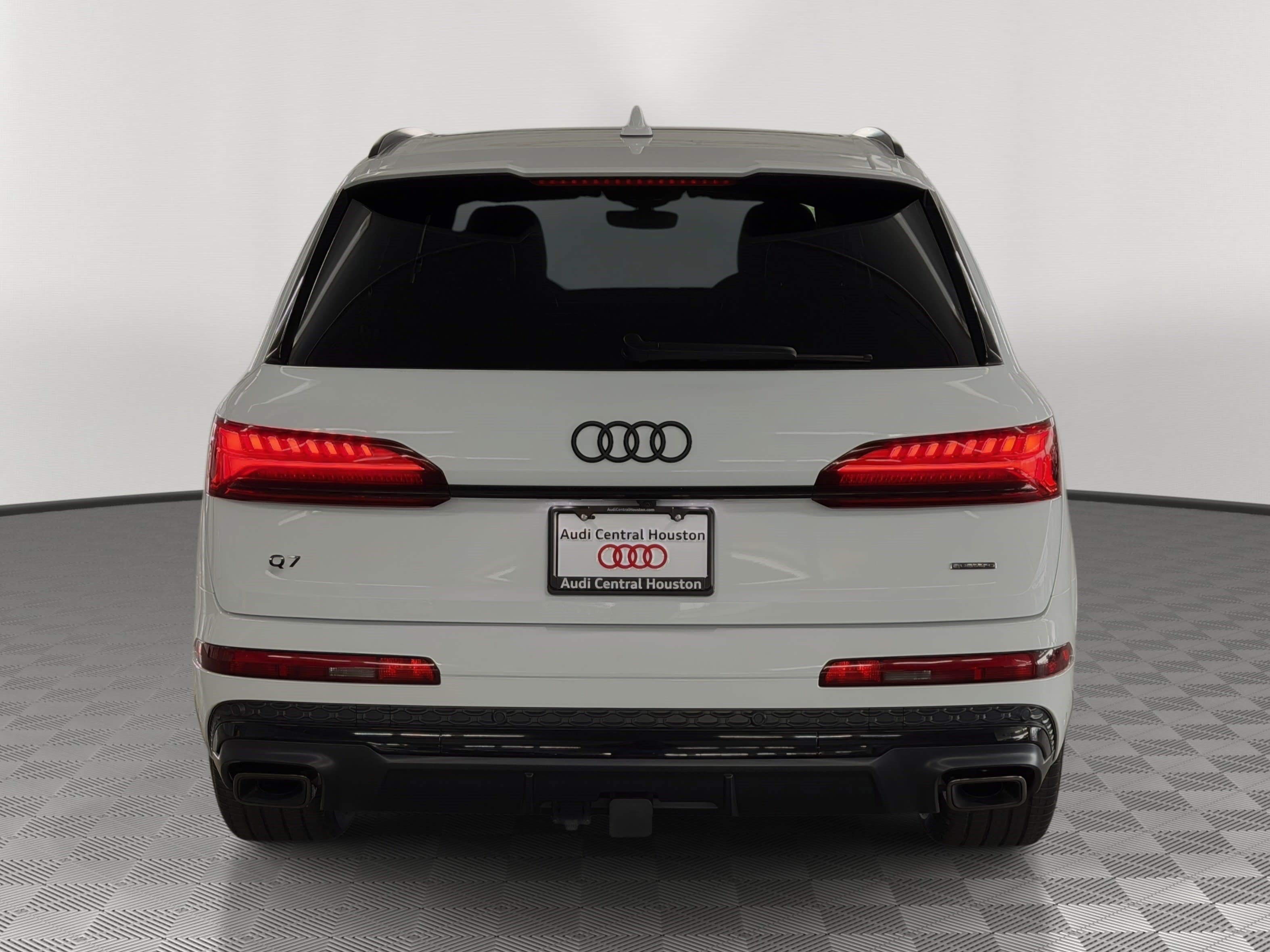 New 2026 Audi Q7 Premium Plus AWD/4WD image 10