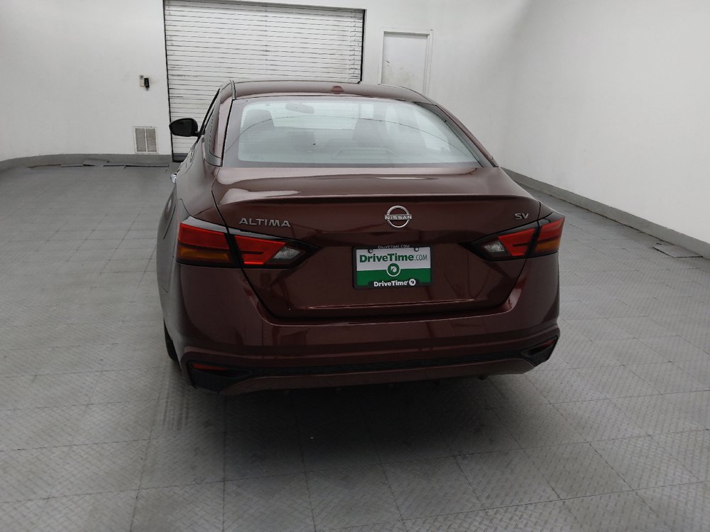 Used 2024 Nissan Altima 2.5 SV FWD image 6