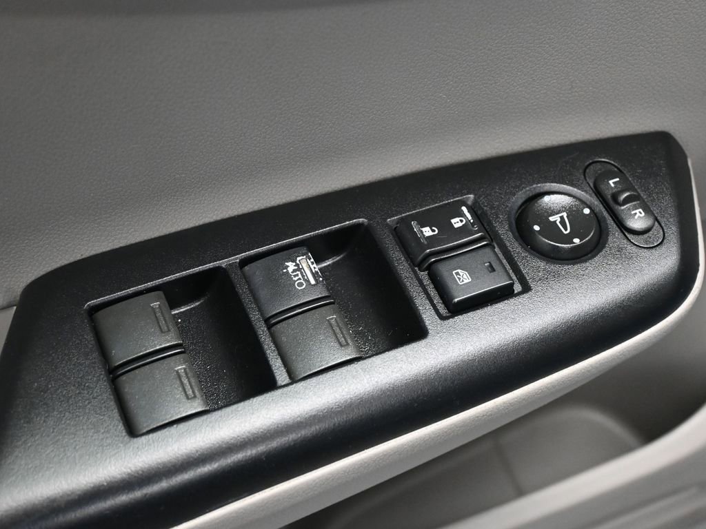 Used 2013 Honda Civic LX image 8