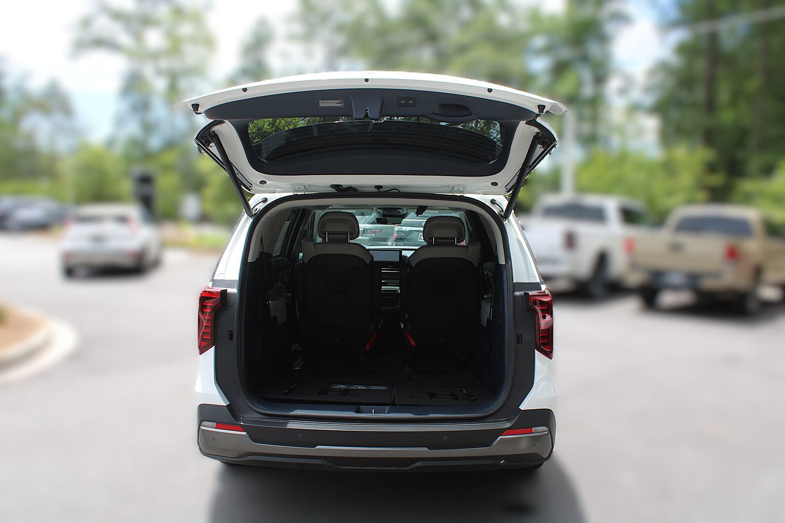 New 2026 Kia Carnival SX FWD image 12