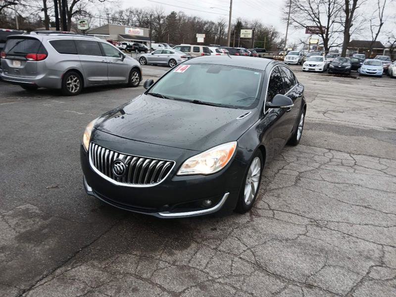 Used 2014 Buick Regal image 1