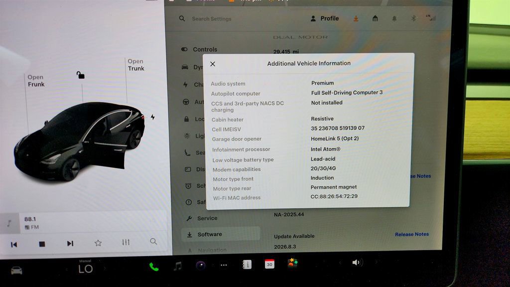 Used 2018 Tesla Model 3 Long Range image 15