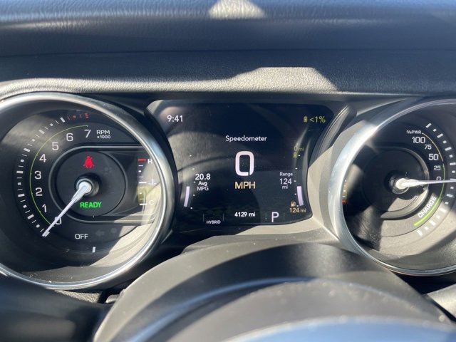 Used 2023 Jeep Wrangler Unlimited Sahara w/ Cold Weather Group image 34