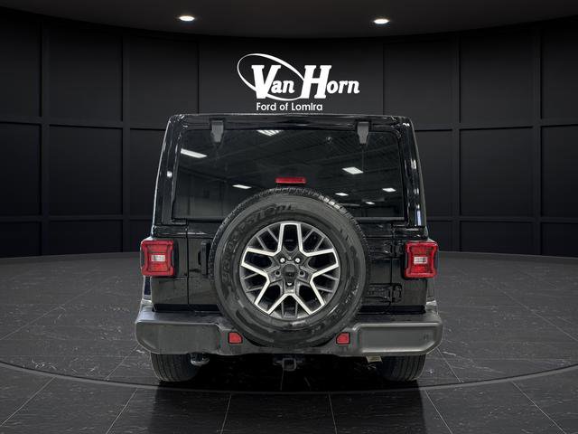 Used 2024 Jeep Wrangler Sahara w/ Technology Group image 13
