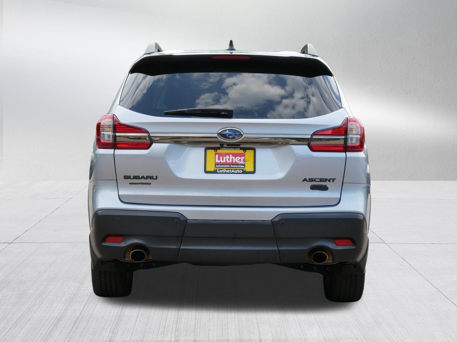Used 2022 Subaru Ascent Onyx Edition AWD/4WD image 6