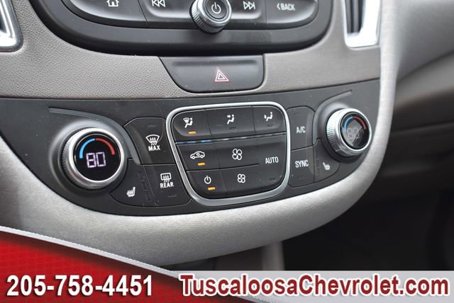 Used 2019 Chevrolet Malibu LT image 34