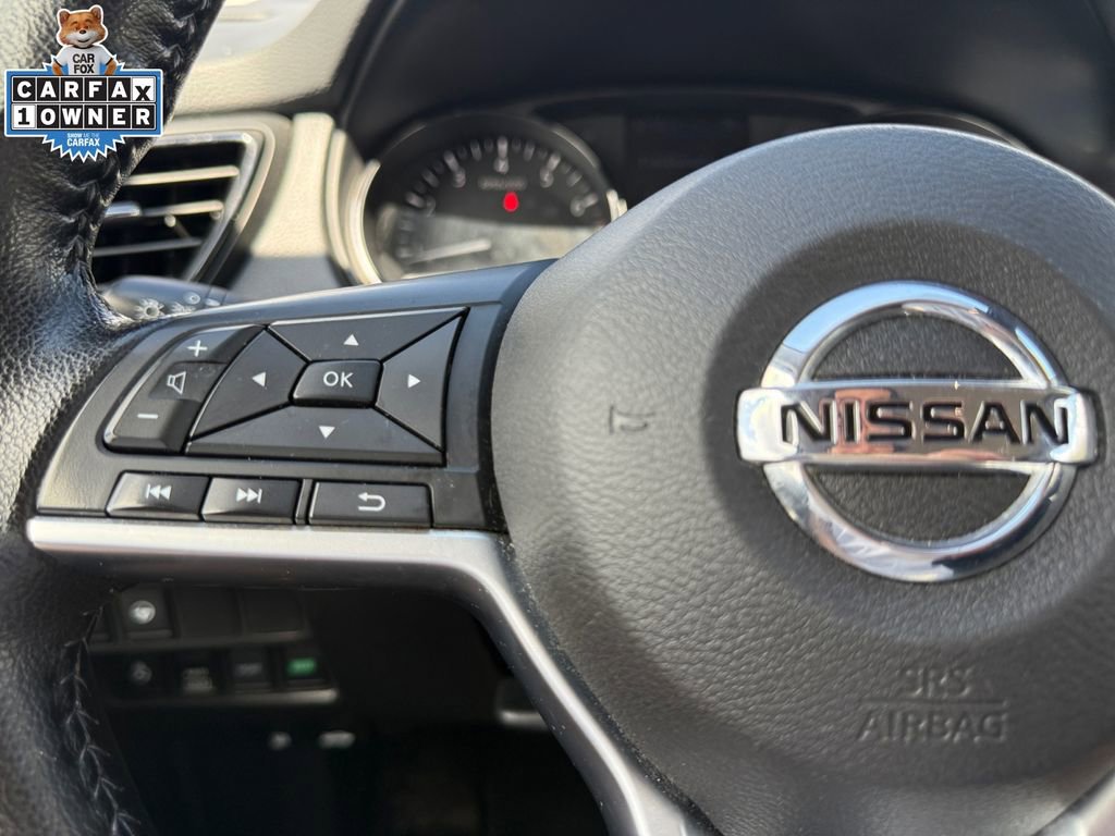 Used 2022 Nissan Rogue Sport SV w/ Technology Package image 25