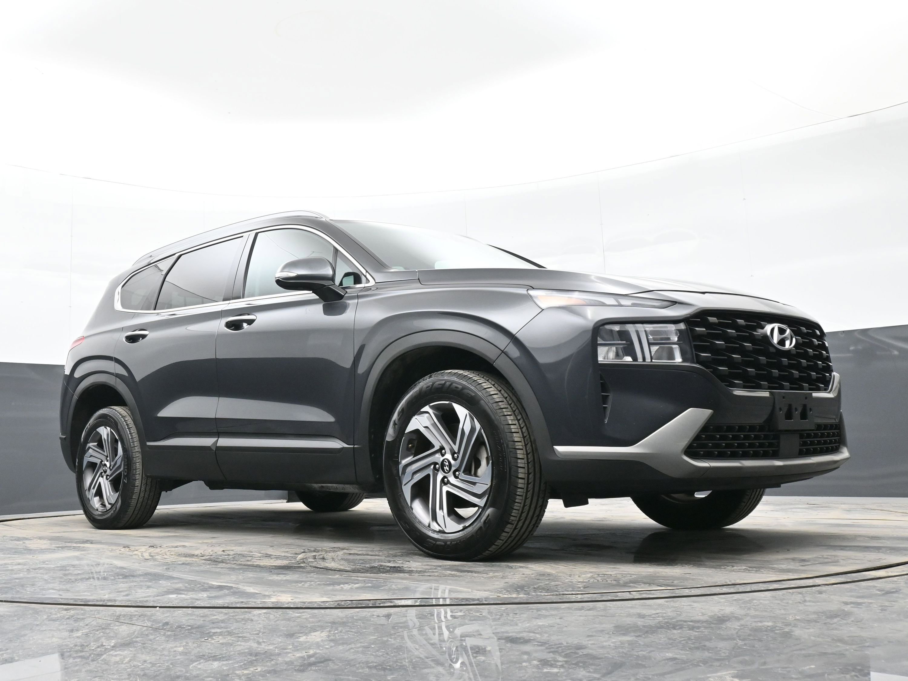 Used 2023 Hyundai Santa Fe SEL image 36