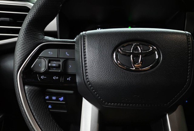 Used 2023 Toyota Tundra Limited AWD/4WD image 24