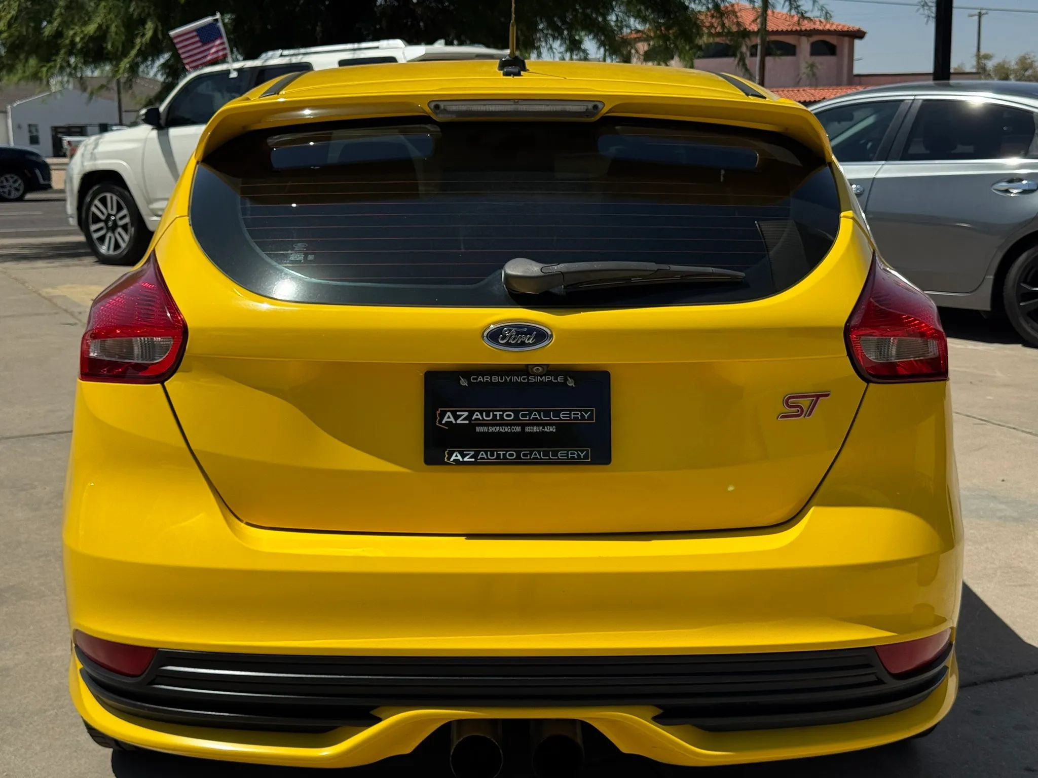 Used 2017 Ford Focus ST FWD image 7
