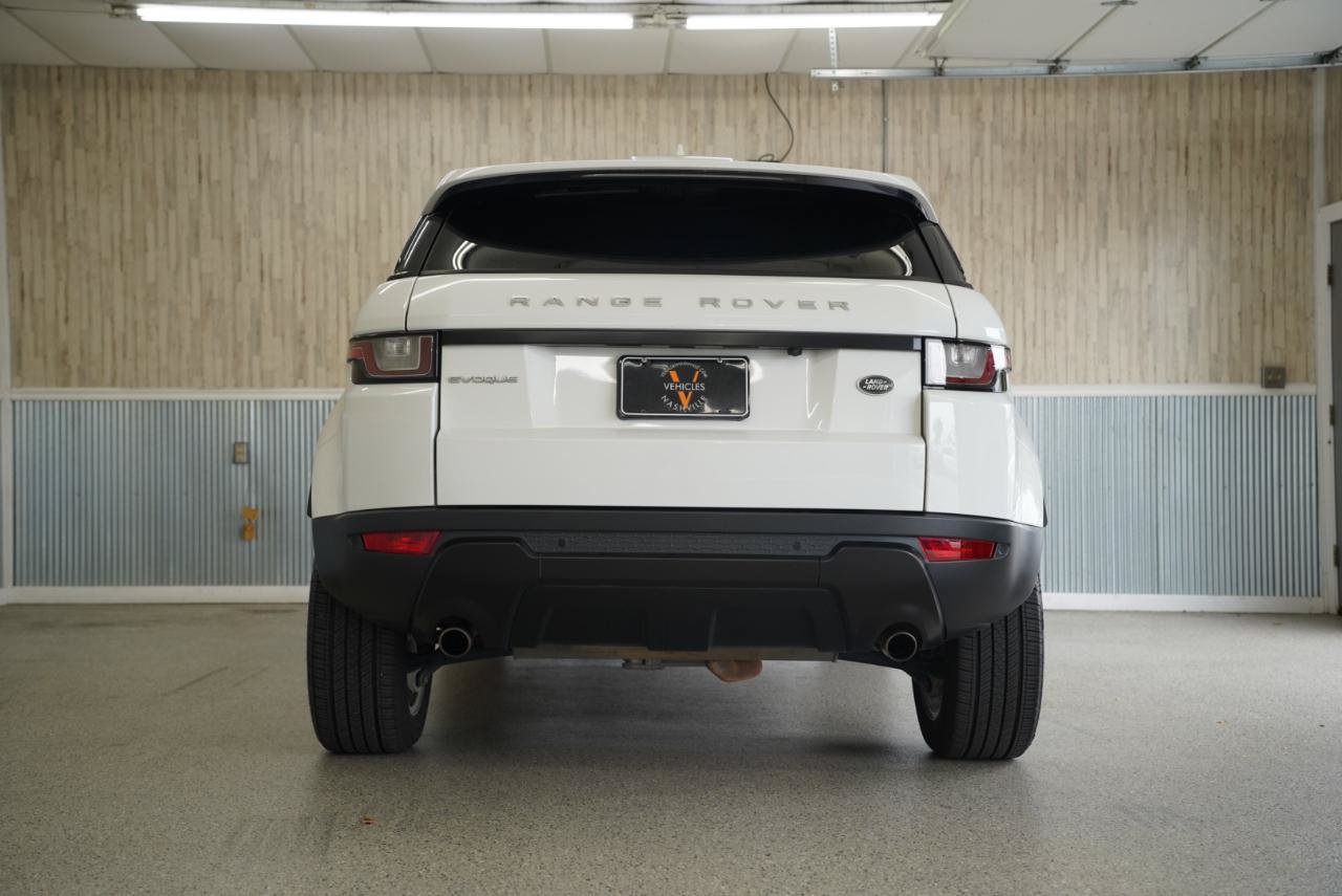 Used 2017 Land Rover Range Rover Evoque SE AWD/4WD image 8