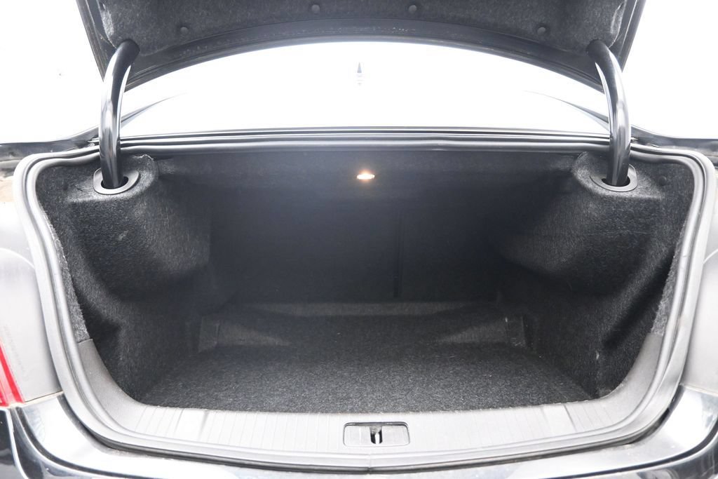 Used 2014 Buick LaCrosse Leather w/ Driver Confidence Package FWD image 27
