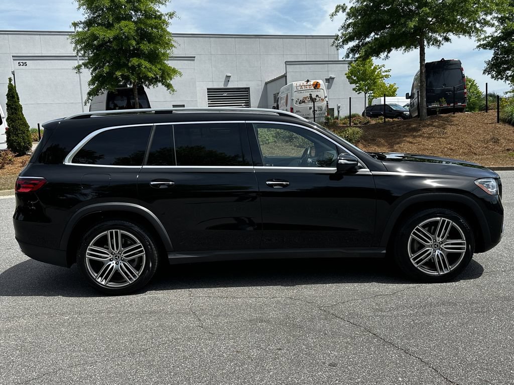 Certified 2025 Mercedes-Benz GLS 450 4MATIC image 9