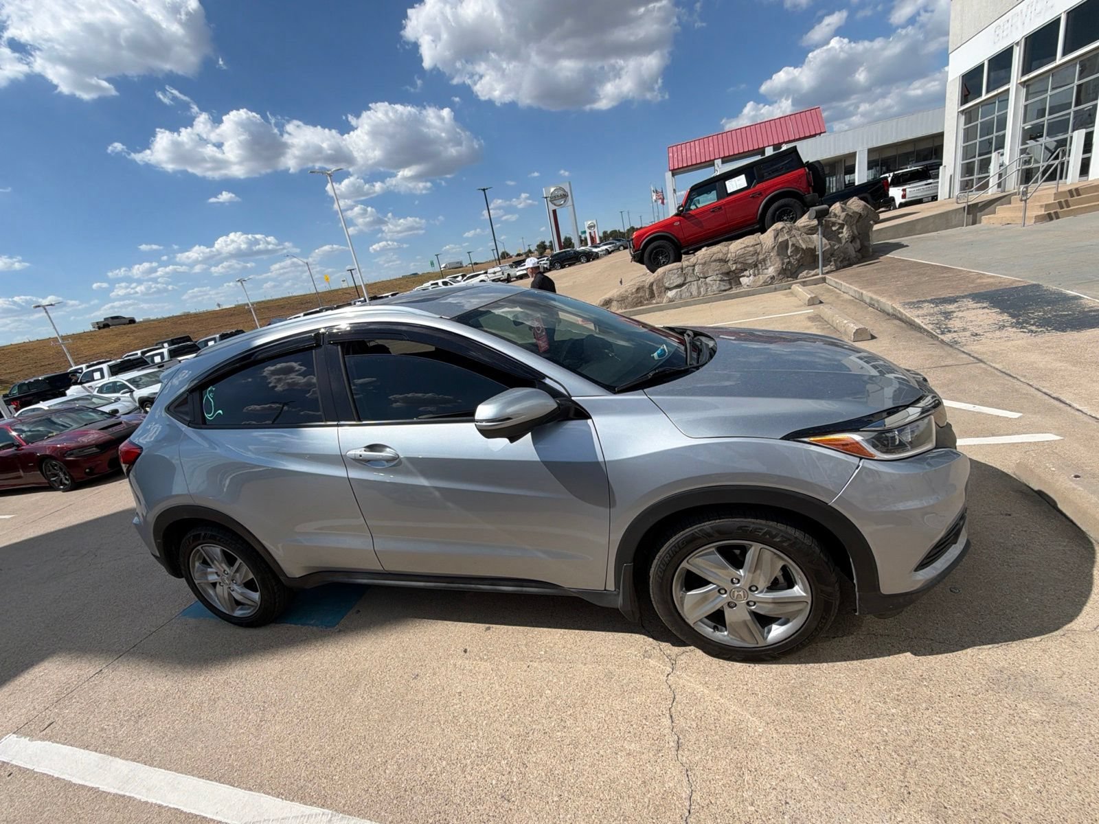 Used 2019 Honda HR-V EX image 6