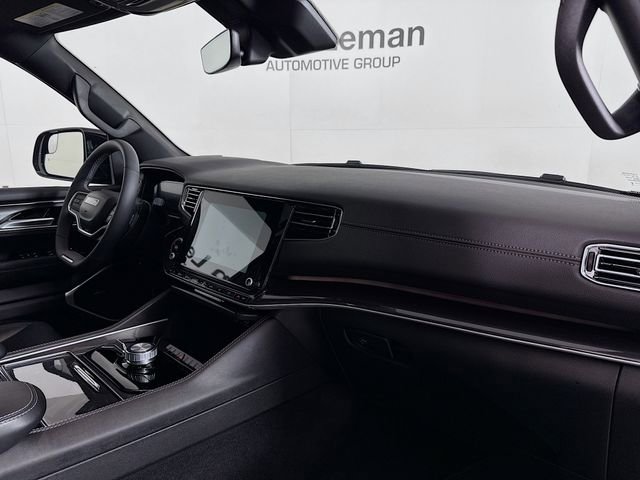 Used 2024 Jeep Wagoneer 4WD w/ Premium Group I image 32