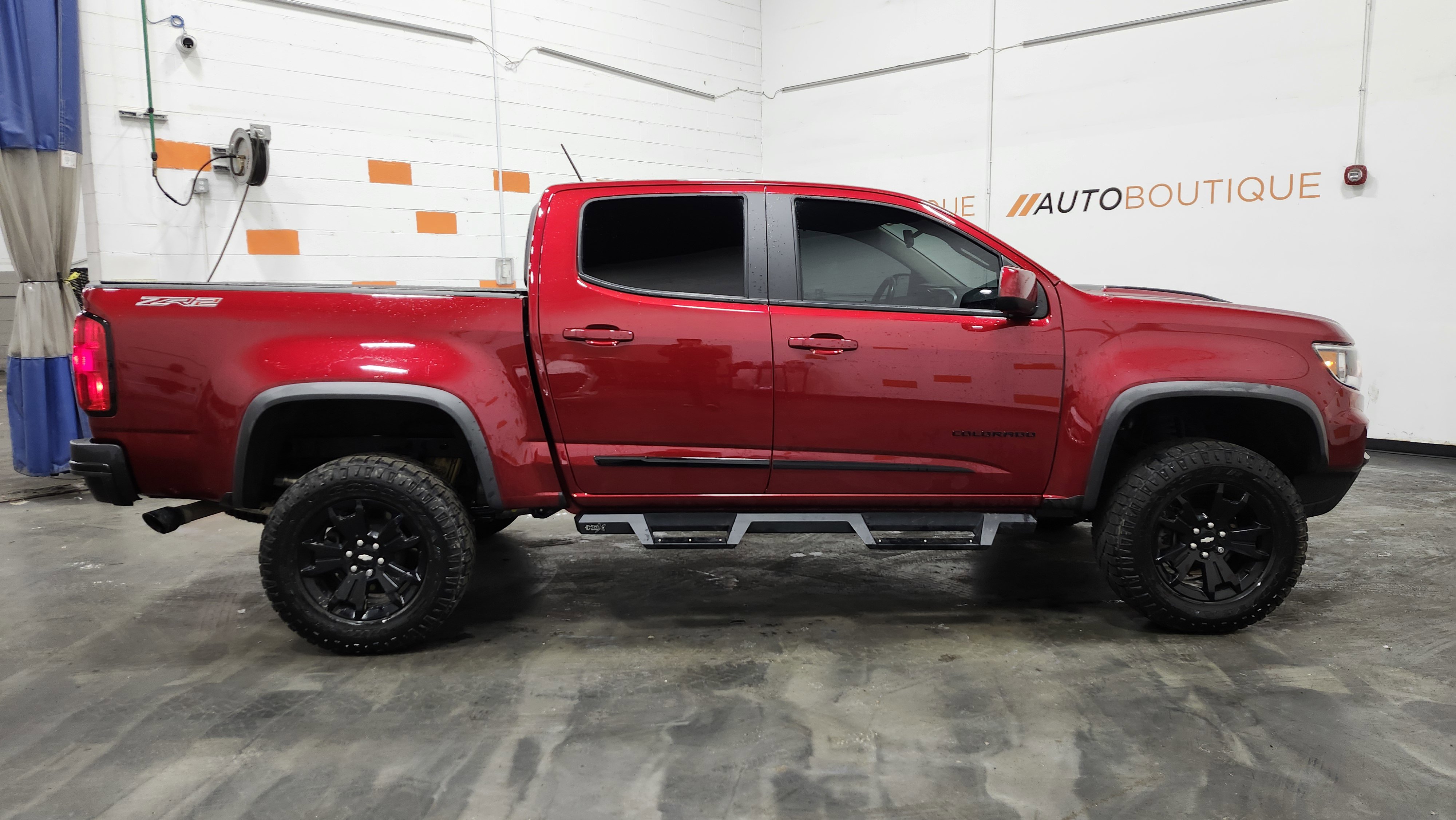 Used 2021 Chevrolet Colorado ZR2 w/ ZR2 Dusk Special Edition image 22