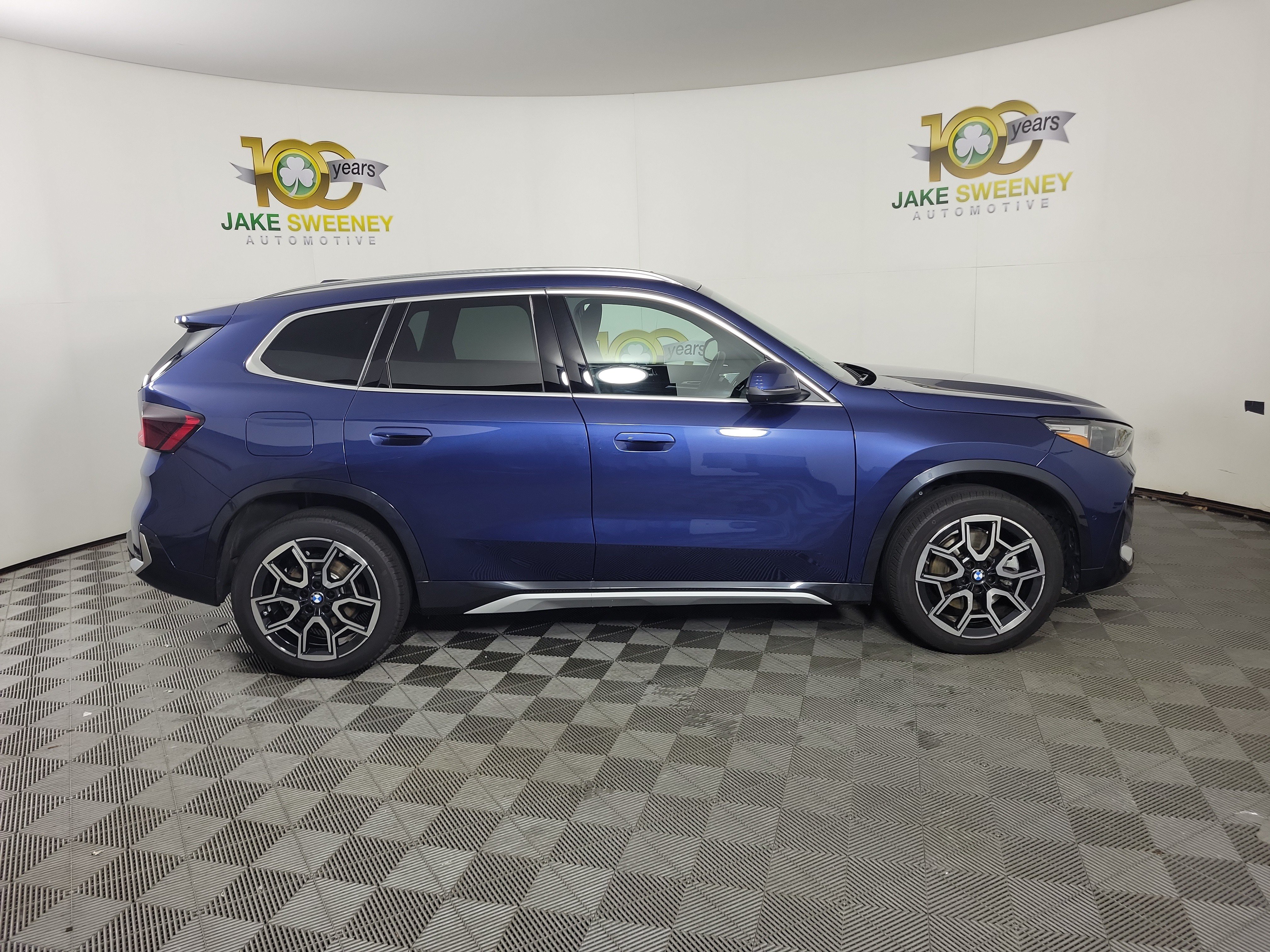 Certified 2025 BMW X1 xDrive28i w/ Technology Package AWD/4WD image 8