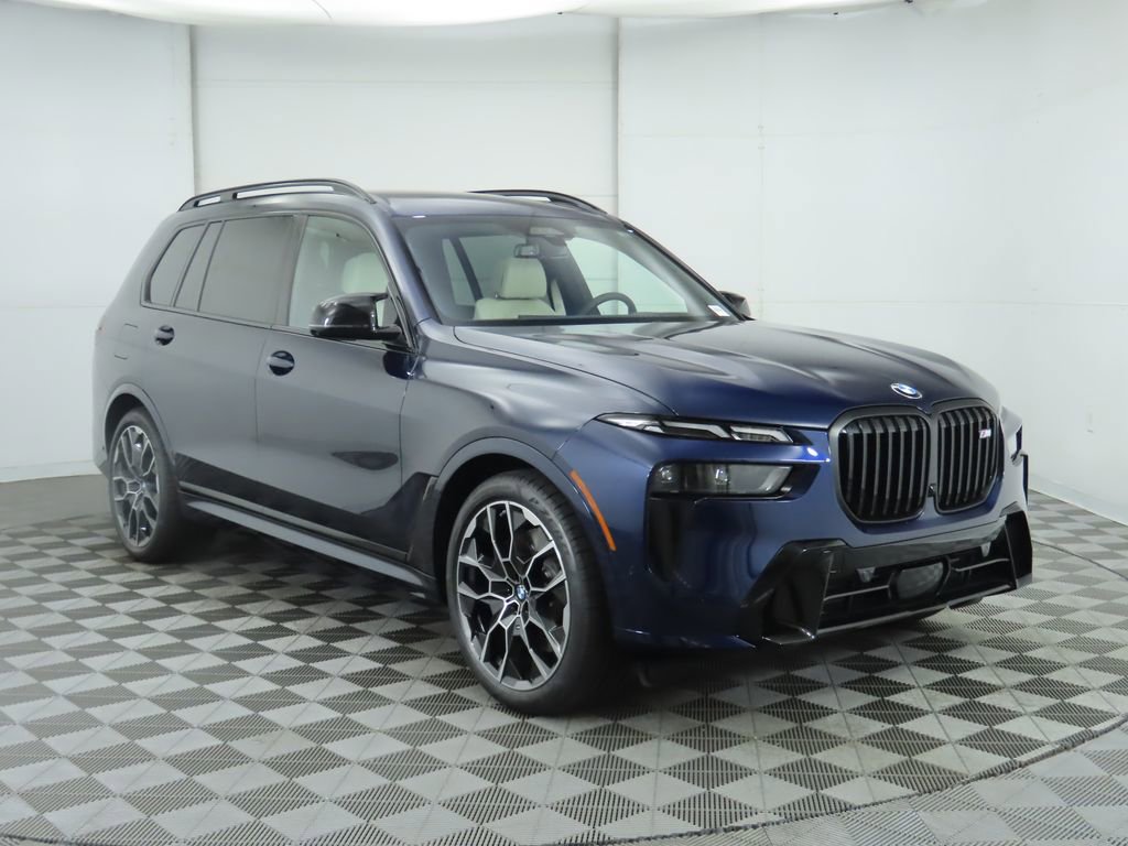 New 2026 BMW X7 M60i image 3