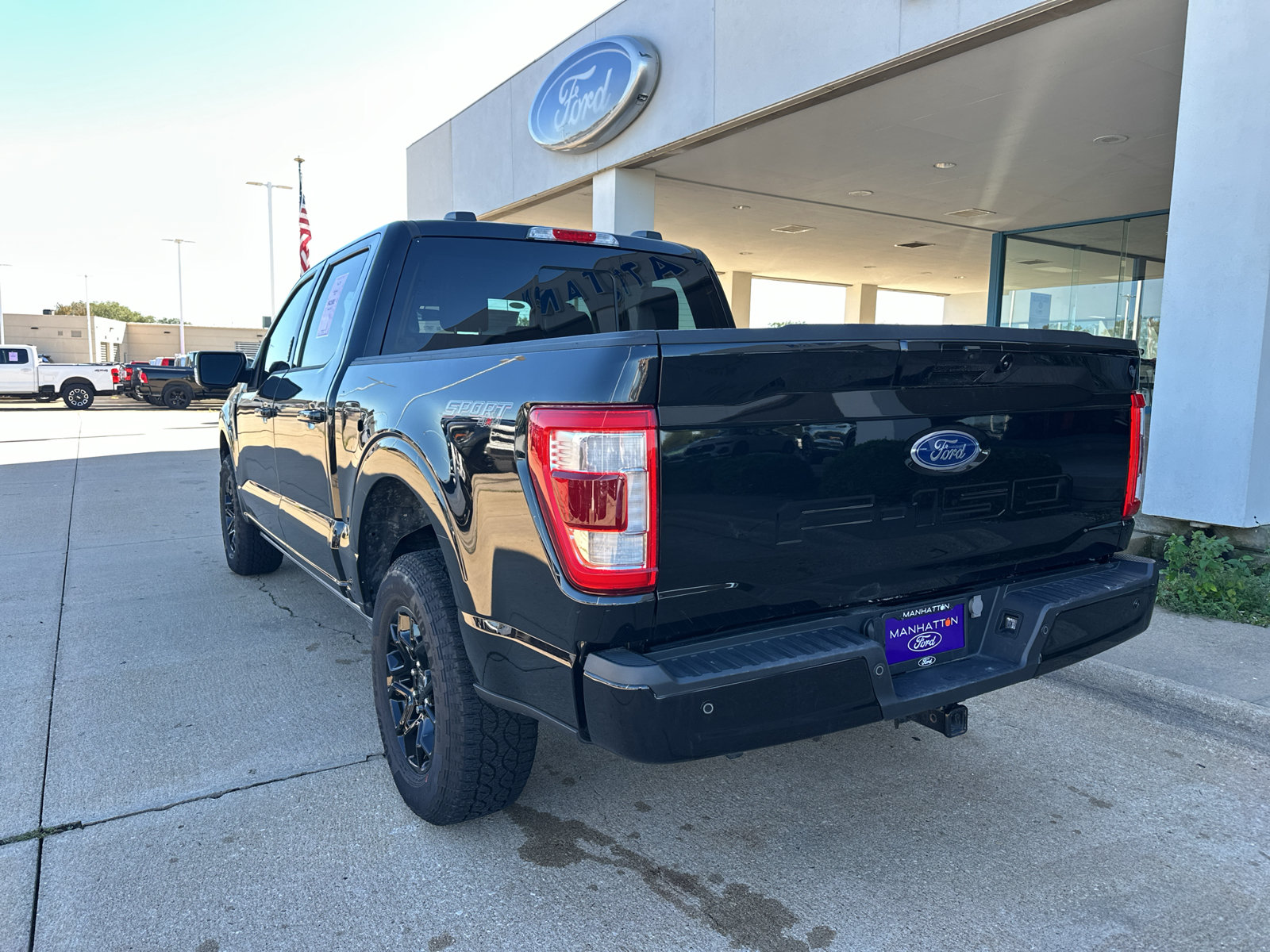 Used 2023 Ford F150 Lariat w/ Equipment Group 502A High AWD/4WD image 12