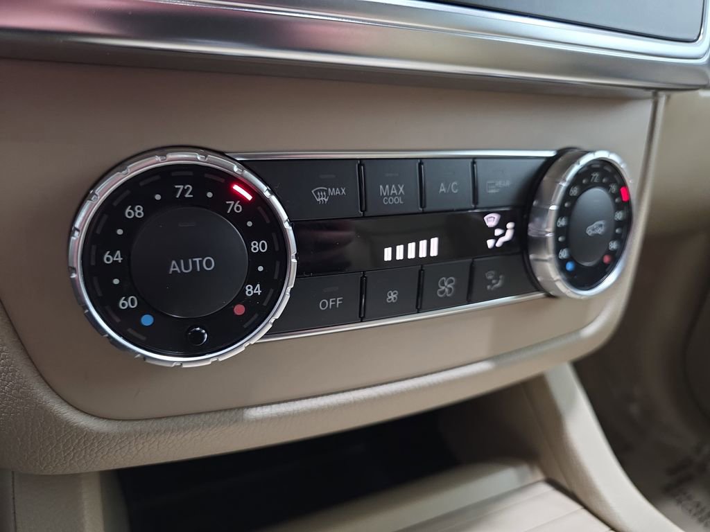 Used 2013 Mercedes-Benz ML 350 BlueTEC 4MATIC image 22