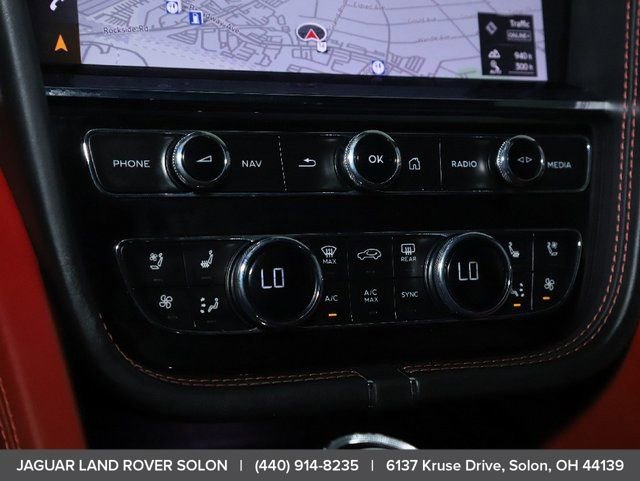 Used 2022 Bentley Bentayga image 25