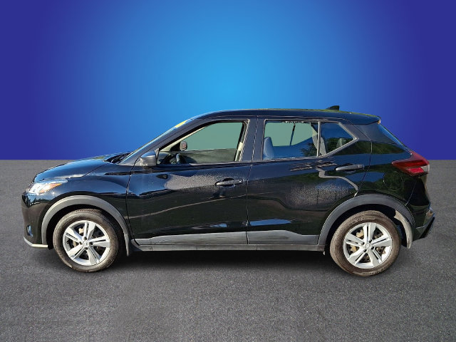 Used 2024 Nissan Kicks S FWD image 7