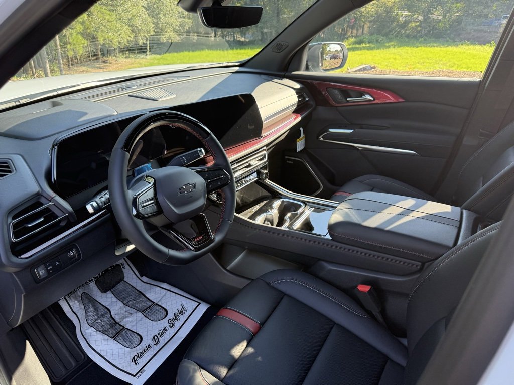New 2026 Chevrolet Traverse RS image 6