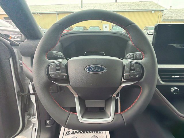 Used 2026 Ford Explorer ST-Line w/ ST-Line Street Pack AWD/4WD image 29