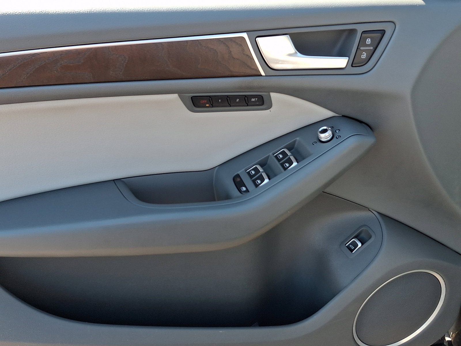 Used 2016 Audi Q5 3.0T Prestige w/ Prestige Package image 12