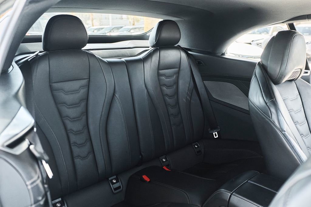 Used 2025 BMW 840i Convertible w/ Comfort Seating Package RWD image 34