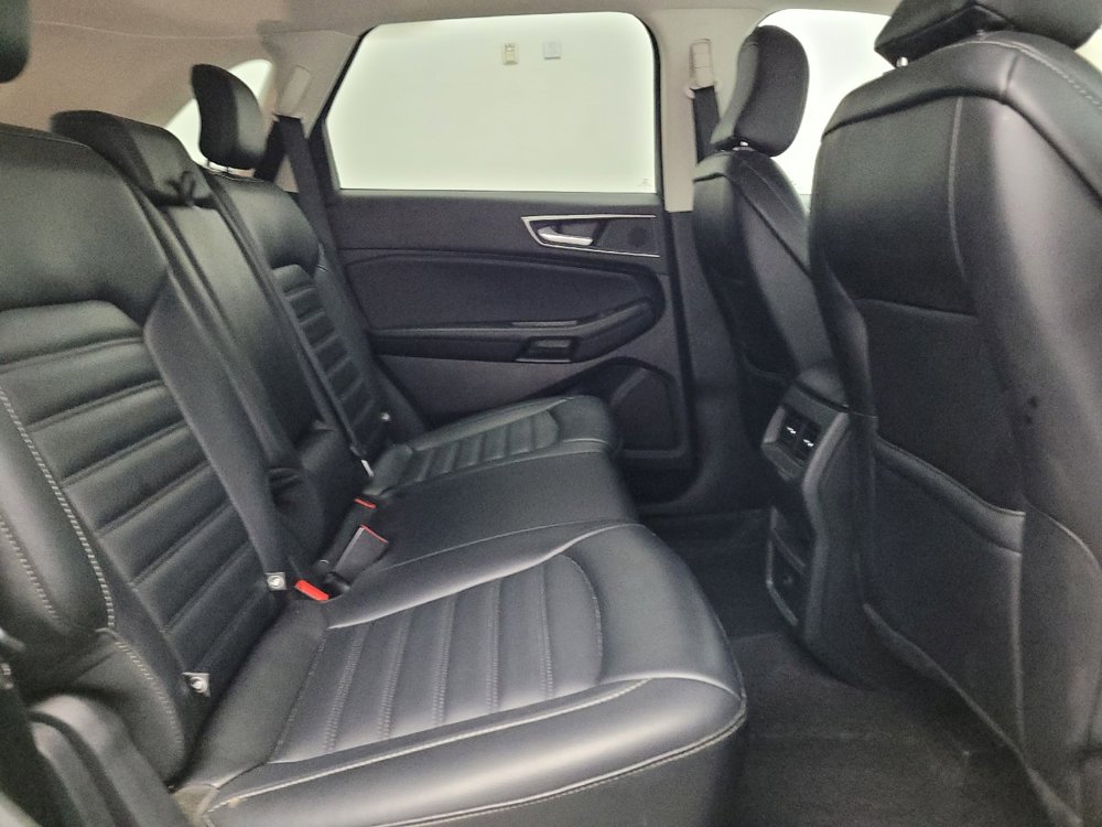 Used 2024 Ford Edge SEL image 19
