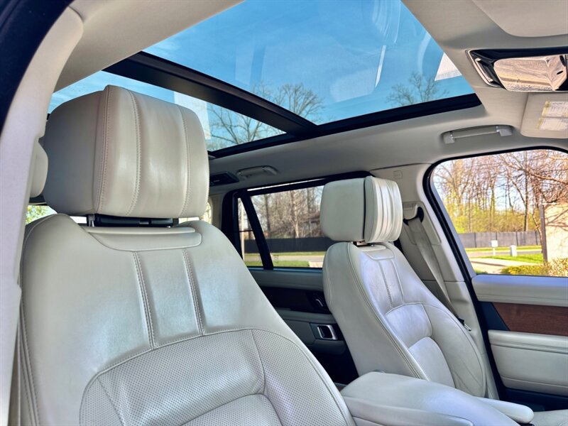 Used 2019 Land Rover Range Rover Long Wheelbase Supercharged AWD/4WD image 22