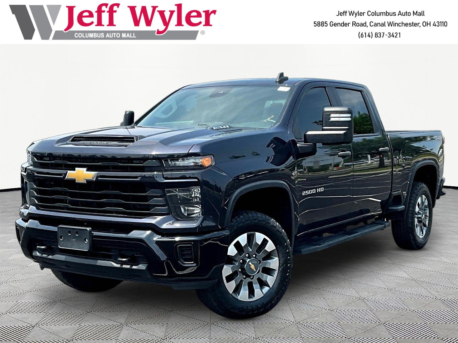 Used 2024 Chevrolet Silverado 2500 Custom AWD/4WD video 1