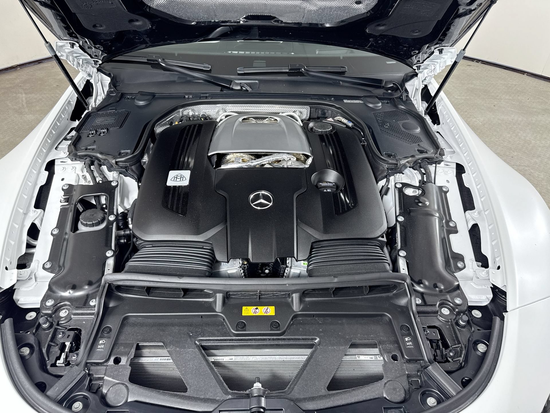 Used 2026 Mercedes-Benz Maybach SL 680 image 21
