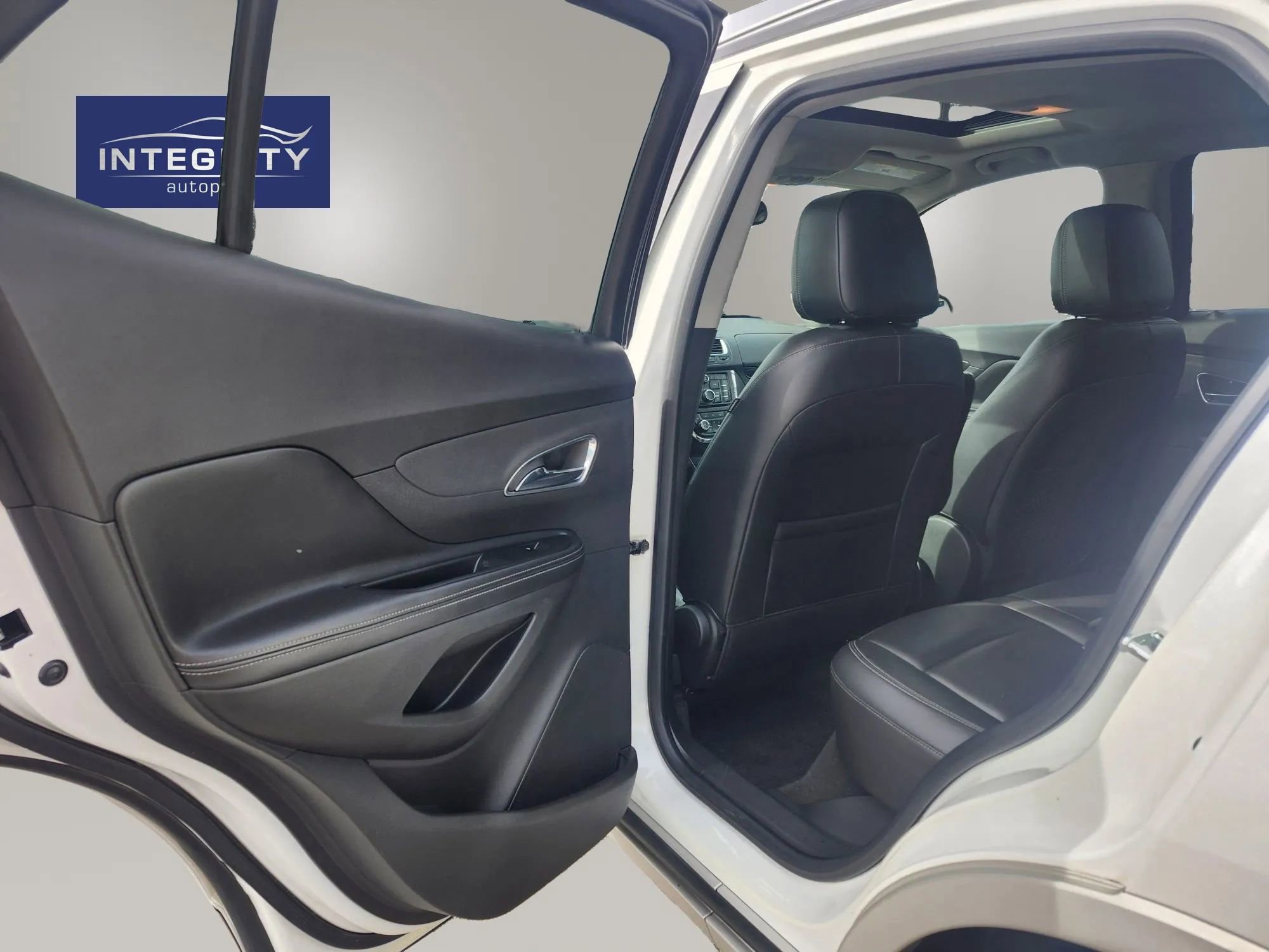 Used 2014 Buick Encore Leather image 25