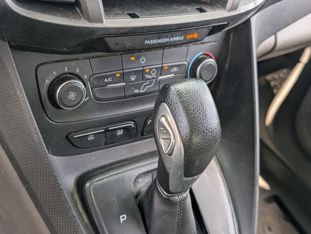 Used 2019 Ford Transit Connect XL FWD image 16