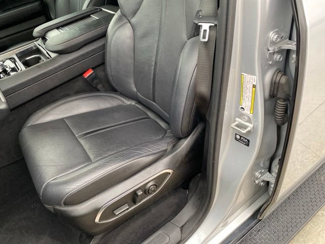 Used 2025 Jeep Wagoneer Series II AWD/4WD image 17