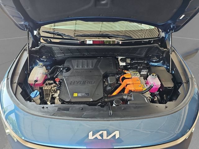Used 2024 Kia Niro EX Touring FWD image 37