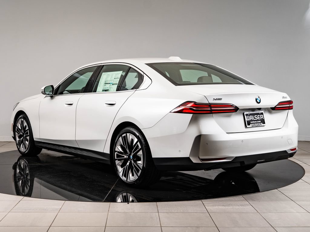 New 2027 BMW 530i xDrive w/ Premium Package AWD/4WD image 6